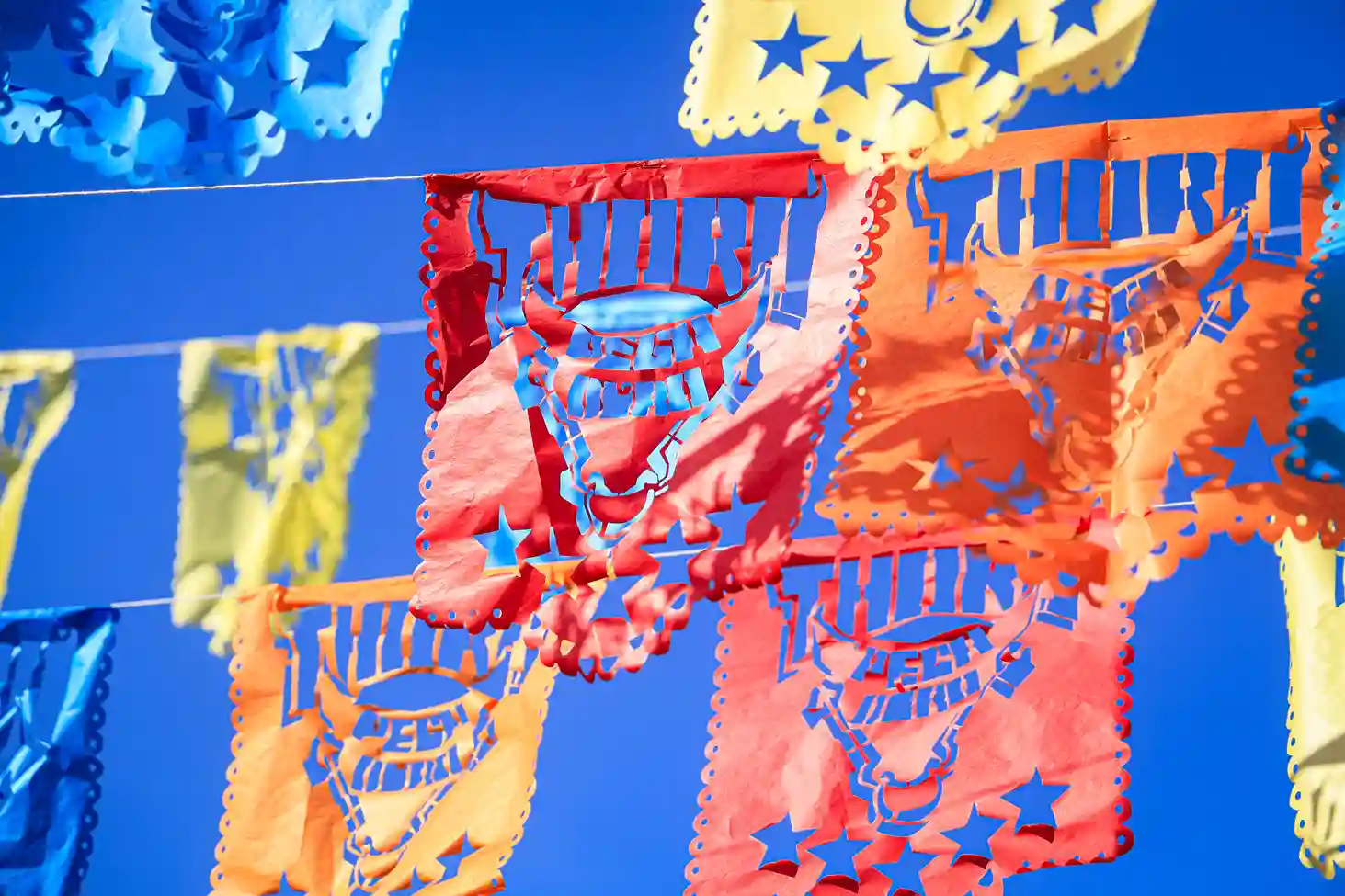 Pegaduro y Thoro lanzan BARRIO en el Mercado San Juan de Dios 