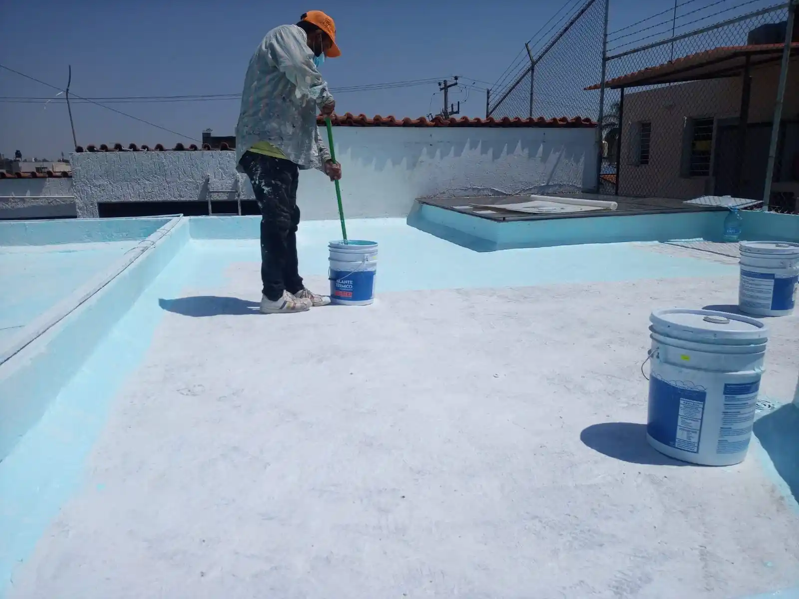 ¿Cómo impermeabilizar correctamente una losa? Guía paso a paso para evitar filtraciones 